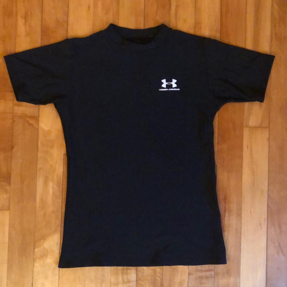 Youth Large Under Armour Shirt Black